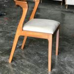 صندلی ناهارخوری چوبی