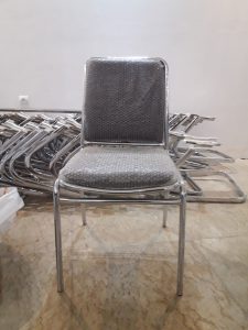فروش صندلی اداری چرمی با پایه ثابت فلزی